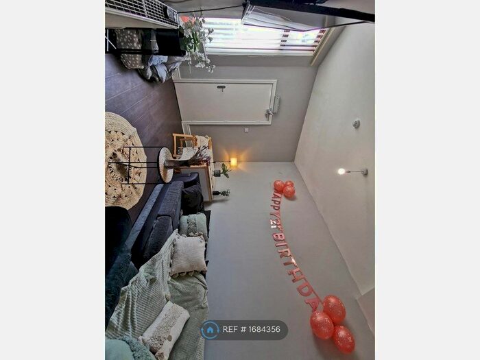 1 Bedroom Property To Rent In Willowdale Road, Mossley Hill, Liverpool, L18