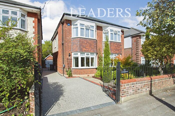 4 Bedroom Detached House To Rent In Norton Road, Bournemouth, BH9