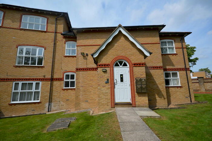 1 Bedroom Flat To Rent In Chamberlayne Avenue, Wembley, HA9