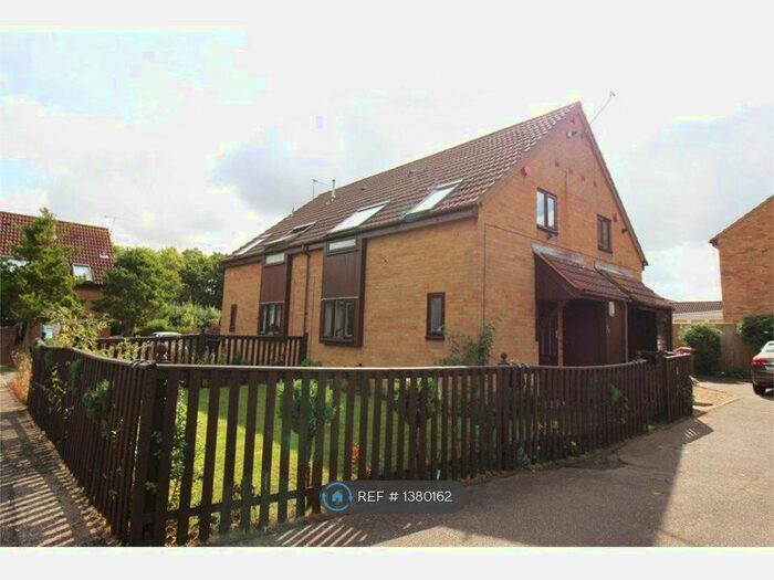 1 Bedroom End Of Terrace House To Rent In Uplands, Stevenage, SG2