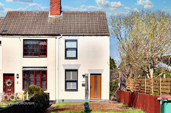 2 Bedroom End Of Terrace House For Sale In Main Street, Thringstone, LE67