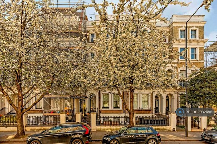 1 Bedroom Flat To Rent In Redcliffe Gardens, London, SW10