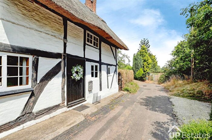 2 Bedroom Cottage For Sale In Green Lane, Church Lawford, CV23