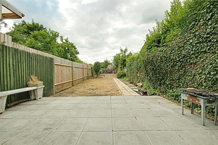 4 Bedroom Terraced House To Rent In Westmoor Road, Enfield, EN3