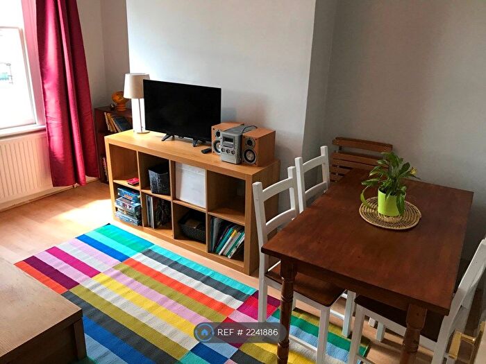 1 Bedroom Flat To Rent In Page Green Terrace, London, N15
