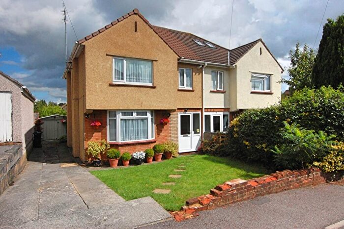 1 Bedroom Flat To Rent In Orchard Close, Keynsham, Bristol, BS31
