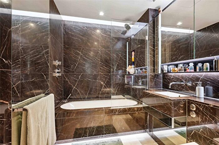 1 Bedroom Flat For Sale In Columbia Gardens, London, SW6