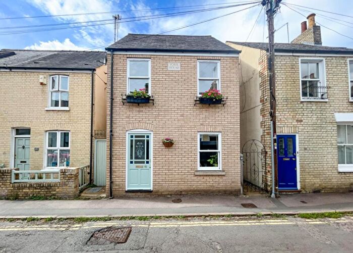4 Bedroom Detached House For Sale In Sturton Street, Cambridge, CB1