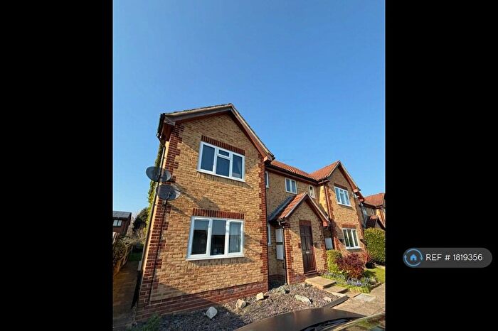2 Bedroom Flat To Rent In Lower Earley, Reading, RG6