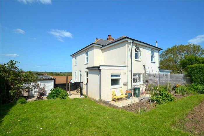 3 Bedroom Semi-Detached House For Sale In Southford Lane, Whitwell, Ventnor, PO38