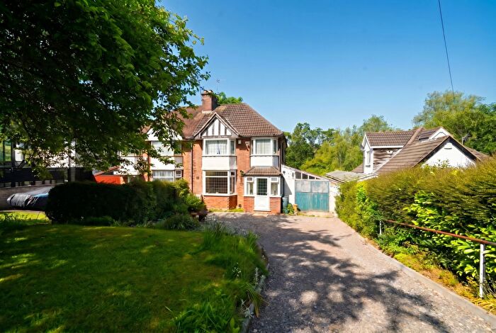 3 Bedroom Semi-Detached House For Sale In Cole Valley Road, Hall Green, B28