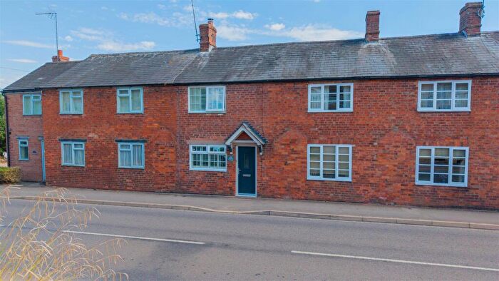 2 Bedroom Terraced House For Sale In Upper Brailes, Banbury, OX15