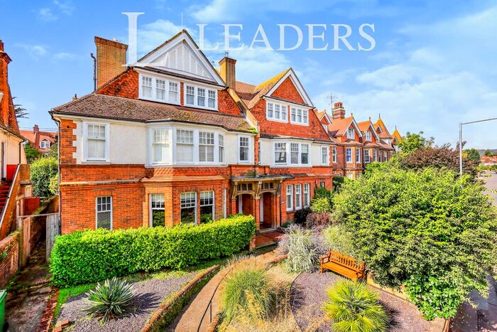 2 Bedroom Flat To Rent In Southfields Road, Eastbourne, BN21