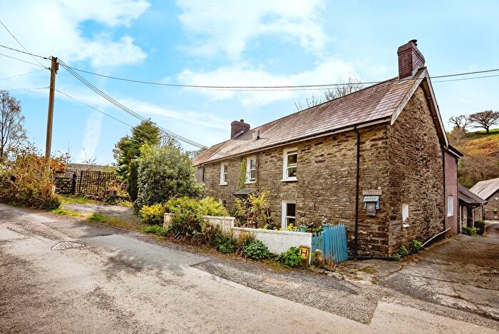 4 Bedroom Detached House For Sale In Velindre, Llandysul, Carmarthenshire, SA44