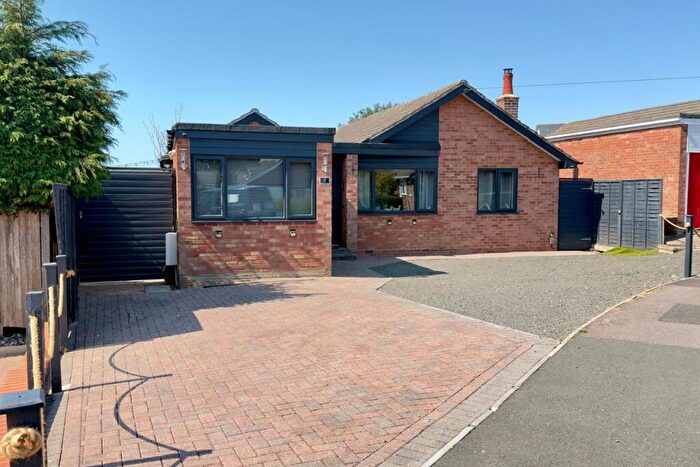 3 Bedroom Detached Bungalow For Sale In Lambourn Close, Fareham, PO14