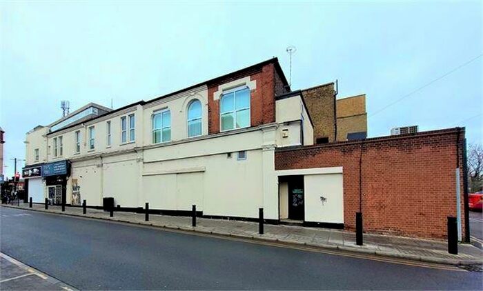 1 Bedroom Apartment To Rent In Pitmans Close, Southend On Sea, Southend On Sea, SS1