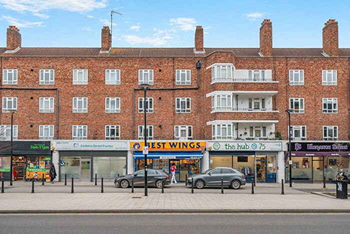 3 Bedroom Flat For Sale In Charnock House, Shepherd's Bush, London, W12