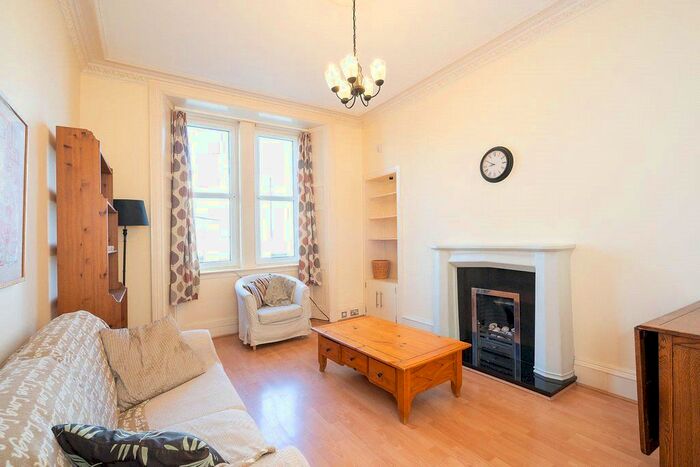2 Bedroom Flat To Rent In Anchorfield, Newhaven, Edinburgh, EH6