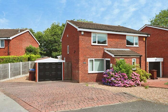 2 Bedroom Semi-Detached House For Sale In Oakworth Close, Halfway, Sheffield, S20