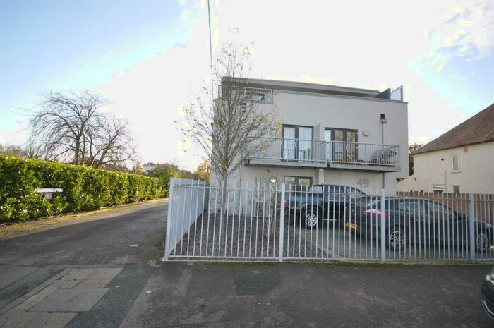 2 Bedroom Flat To Rent In Whaddon Road Cheltenham, GL52