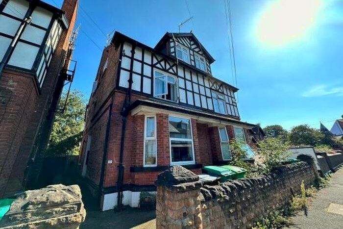 1 Bedroom Flat To Rent In Bingham Road, Nottingham, NG5