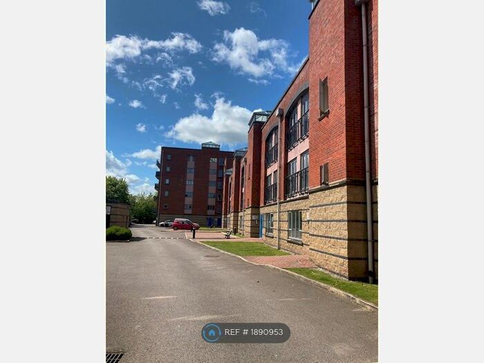 2 Bedroom Flat To Rent In Cantilever Gardens, Warrington, WA4
