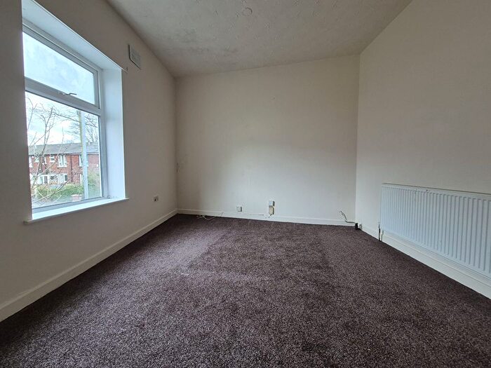 1 Bedroom Flat To Rent In Roch Street, Rochdale, OL16