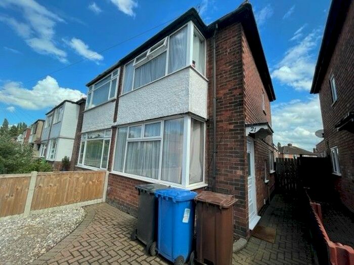 3 Bedroom Property To Rent In Walton Road, Chaddesden, Derby, DE21