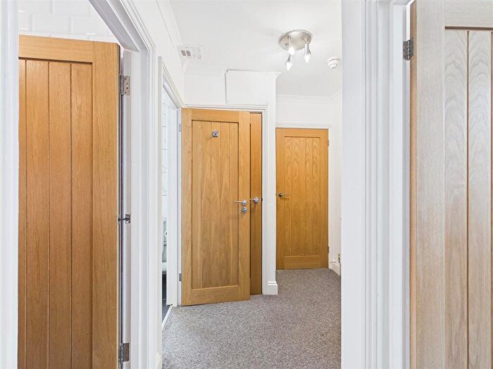 1 Bedroom Flat For Sale In Marine Parade, Brighton, BN2 - Photo 7