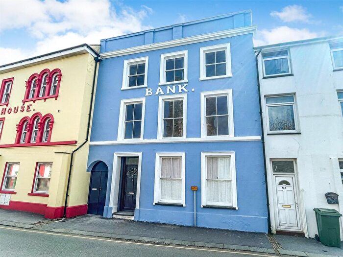 Terraced House For Sale In Corbett Square, Tywyn, Gwynedd, LL36