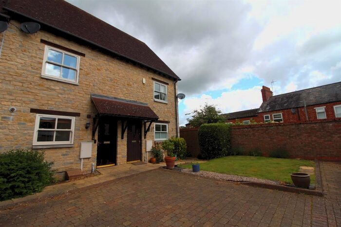 3 Bedroom Terraced House To Rent In Pearsons Mews, Wollaston, Wellingborough, NN29