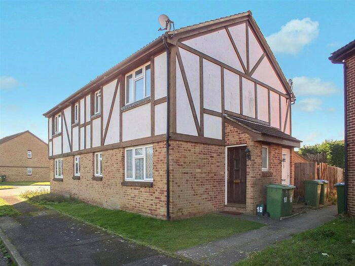 1 Bedroom Semi-Detached House To Rent In Telford Drive, Walton On Thames, Surrey, KT12