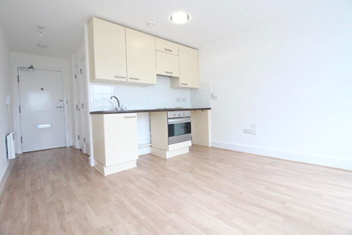 Studio To Rent In Alencon Link, Basingstoke, Hampshire, RG21