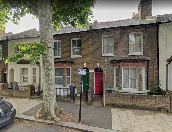 2 Bedroom Terraced House To Rent In Sutherland Road, Chiswick, London, W4