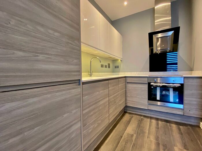 1 Bedroom Apartment To Rent In Tamar House, Brants Bridge, RG12