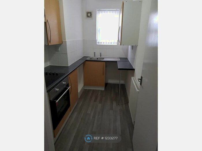 1 Bedroom Flat To Rent In Geneva Road, Liverpool, L6