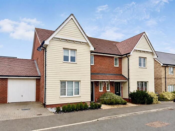 3 Bedroom Semi-Detached House For Sale In Lea Road, Elmswell, Bury St. Edmunds, IP30