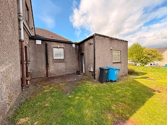 1 Bedroom Flat To Rent In Loganlea, Addiewell, EH55