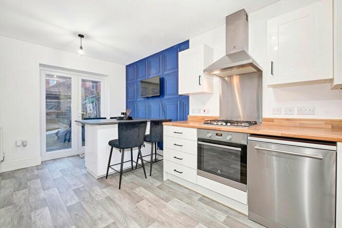3 Bedroom Terraced House For Sale In Luscombe Avenue, Hellingly, BN27