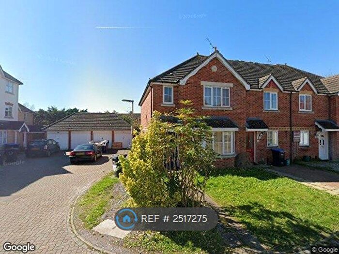 1 Bedroom Property To Rent In Nightingale Shott, Egham, TW20