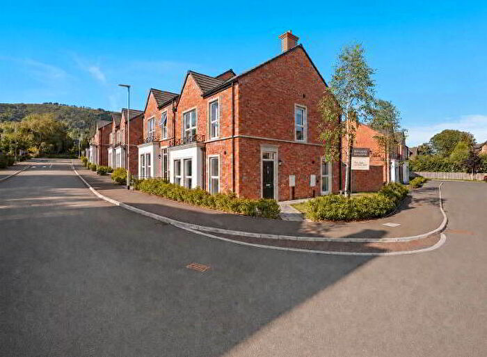 3 Bedroom Semi-Detached House For Sale In Lesley Chase, Greenisland, BT38