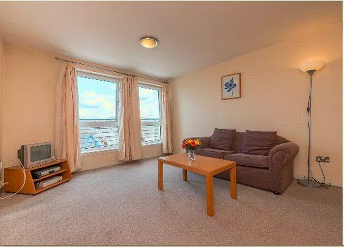 2 Bedroom Flat To Rent In Constitution Street, Edinburgh, EH6