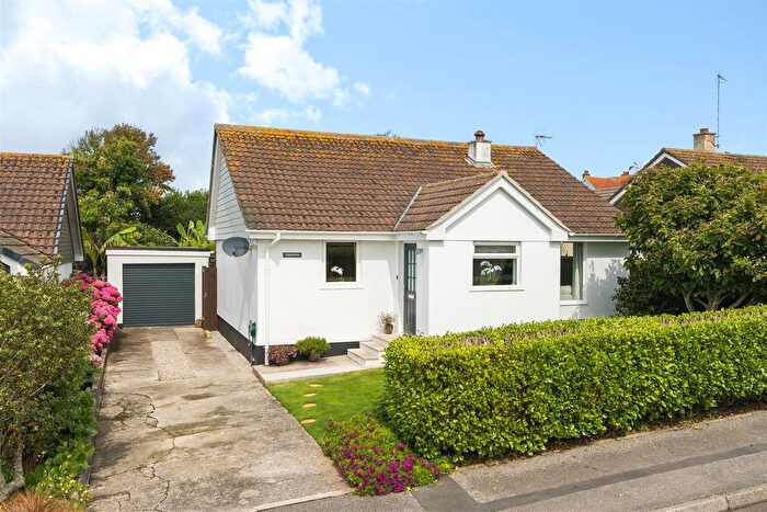 3 Bedroom Detached House For Sale In Meres Valley, Mullion, Helston, TR12