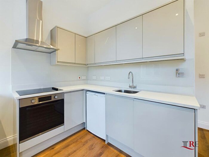 1 Bedroom Flat To Rent In Christchurch Avenue, London, NW6
