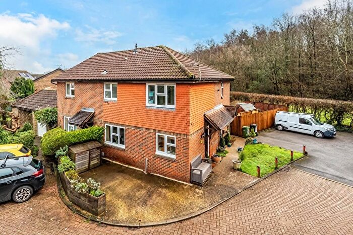 1 Bedroom Terraced House For Sale In Leith View, North Holmwood, RH5