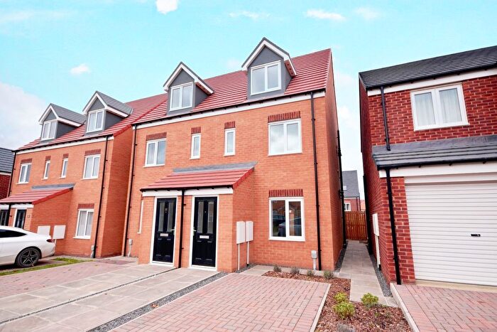 3 Bedroom Semi-Detached House To Rent In Leamside Way, Durham, DH6