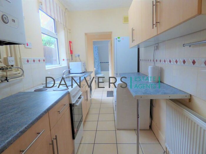 4 Bedroom Terraced House To Rent In Saxon Street, Leicester, LE3