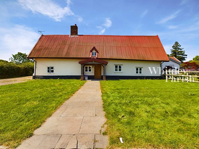 4 Bedroom Farmhouse To Rent In Short Green, Winfarthing, Diss, IP22