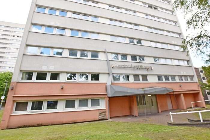 1 Bedroom Flat To Rent In Cambridge Tower, Brindley Drive, Birmingham, B1