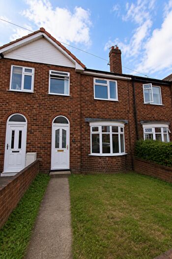 3 Bedroom Terraced House To Rent In Glamis Road, Town Fields, Doncaster, DN2